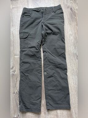 Kuhl boys grey pants size M (10)